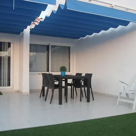 Apartment Paradise *
