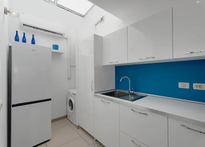 Paradise Apartment